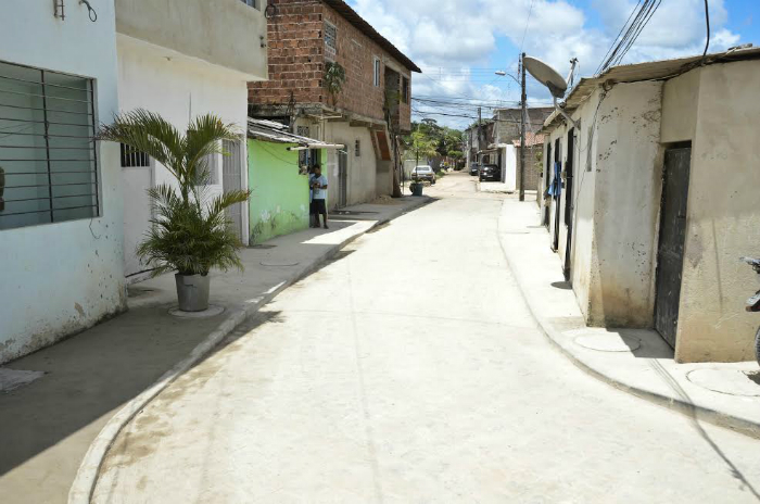 Outras 13 ruas ainda sero beneficiadas. Foto: Irandi Souza/PCR/Divulgao