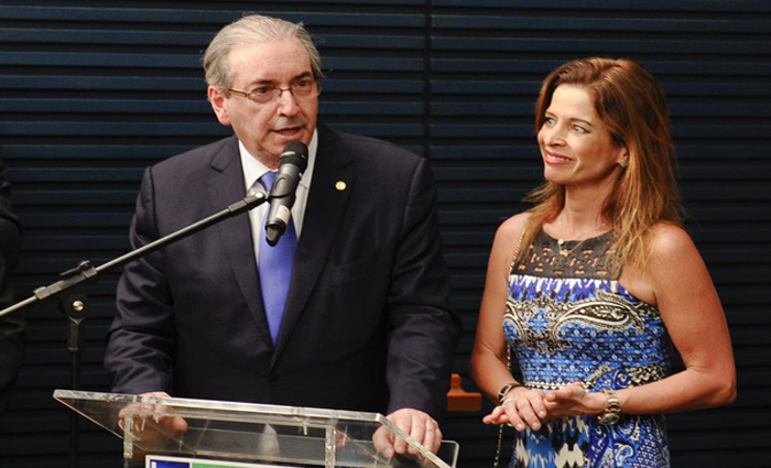 Eduardo Cunha e sua mulher, a jornalista Cludia Cruz. Foto: Marcos Oliveira/Agncia Senado