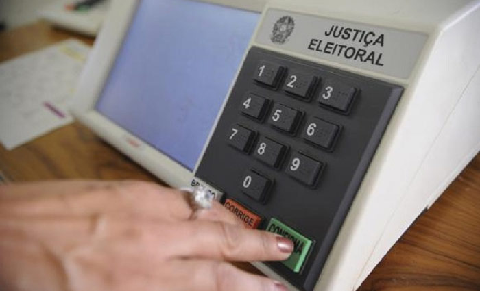 Faltando cinco dias para a realizao do segundo turno das eleies municipais, a partir desta tera-feira nenhum eleitor poder ser preso ou detido. Foto: Fabio Rodrigues Pozzebom/Agncia Brasil/