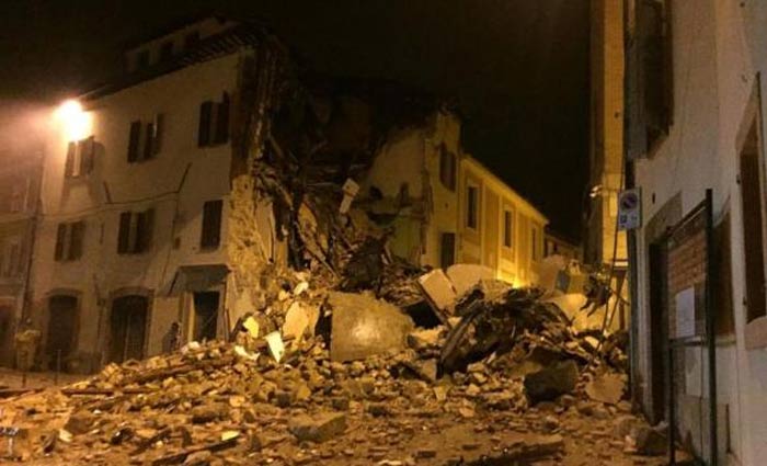Terremotos em srie causam prejuzos  Itlia e desabrigam mais de 4 mil pessoas. Foto: Matteo Crocchioni/Agncia Lusa