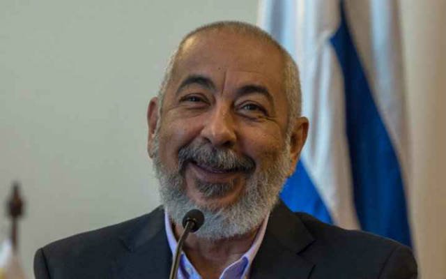 Em entrevista, Padura comenta sobre o lançamento de "Paisagem de outono", reflete sobre a sua literatura. Foto: PABLO PORCIUNCULA BRUNE Em entrevista, Padura comenta sobre o lançamento de "Paisagem de outono", reflete sobre a sua literatura. Foto: PABLO PORCIUNCULA BRUNE