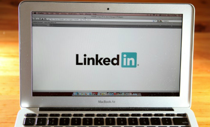 A Rússia ordenou nesta quinta-feira o bloqueio da rede social LinkedIn, que se converte no primeiro site a ser proibido após a aprovação de uma lei que impõe às empresas de internet o armazenamento dos dados pessoais no território russo. Foto: Justin Sullivan/AFP Photo A Rússia ordenou nesta quinta-feira o bloqueio da rede social LinkedIn, que se converte no primeiro site a ser proibido após a aprovação de uma lei que impõe às empresas de internet o armazenamento dos dados pessoais no território russo. Foto: Justin Sullivan/AFP Photo