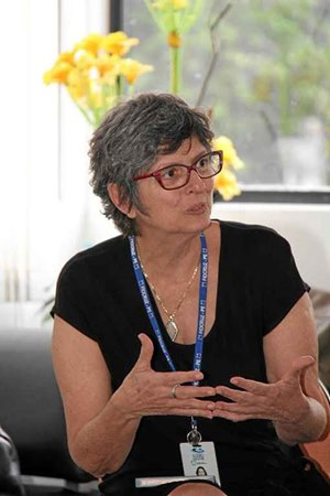 "Estou grata e entendo que esse foi o reconhecimento de um trabalho coletivo, não só de nós pesquisadores, mas de todos os profissionais de saúde envolvidos" - Celina Turchi, médica e pesquisadora da Fiocruz Pernambuco. Foto: Ascom Fiocruz-PE/Divulgação "Estou grata e entendo que esse foi o reconhecimento de um trabalho coletivo, não só de nós pesquisadores, mas de todos os profissionais de saúde envolvidos" - Celina Turchi, médica e pesquisadora da Fiocruz Pernambuco. Foto: Ascom Fiocruz-PE/Divulgação