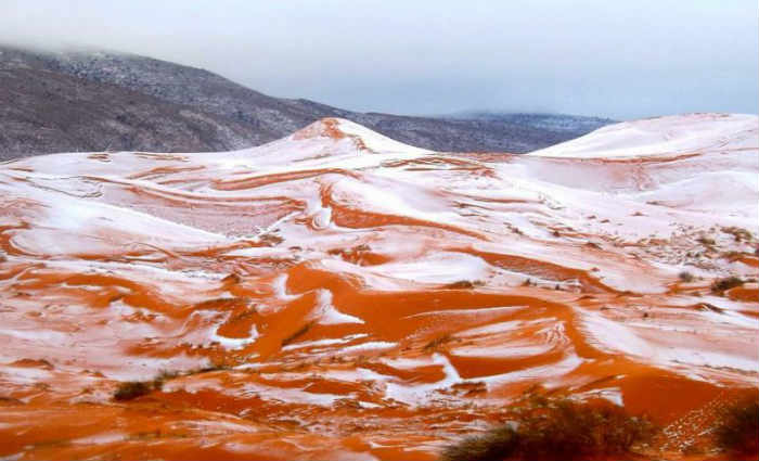No caa neve no Deserto do Saara desde 9 de fevereiro de 1979. Foto: Divulgao/Facebook/Karim Bouchetata