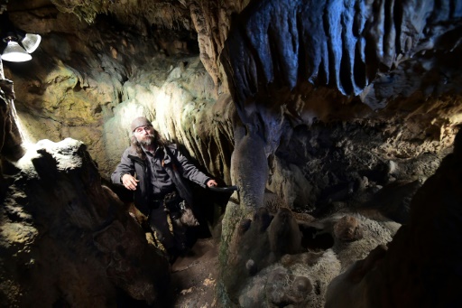 "É irrefutável, o canibalismo era praticado aqui", explica o arqueólogo belga Christian Casseyas. Foto: AFP/EMMANUEL DUNAND "É irrefutável, o canibalismo era praticado aqui", explica o arqueólogo belga Christian Casseyas. Foto: AFP/EMMANUEL DUNAND