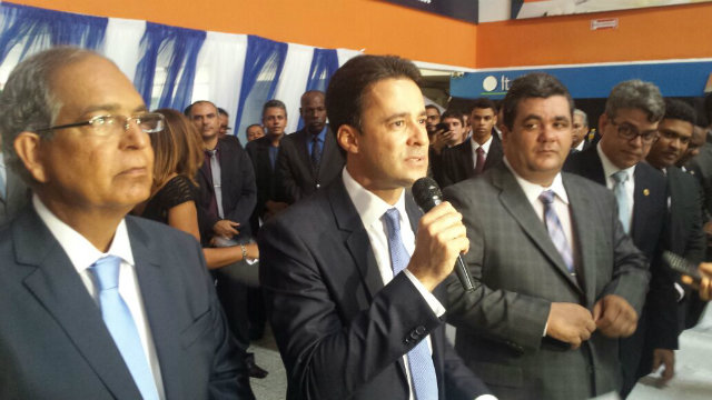 Anderson Ferreira (PR) teve discurso bastante aplaudido em cerimnia de posse em Jaboato. Foto: Nando Chiappetta/DP