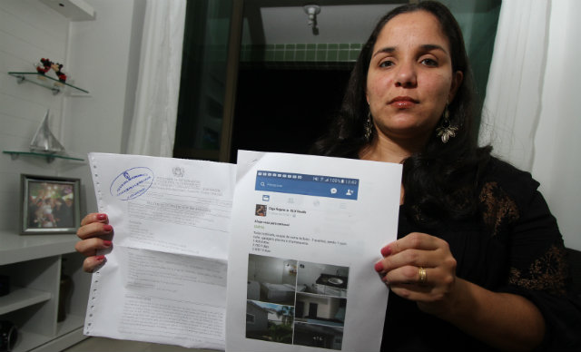 A enfermeira Maristela Vila Nova pagou R$ 700 a golpista. Foto: Roberto Ramos/DP