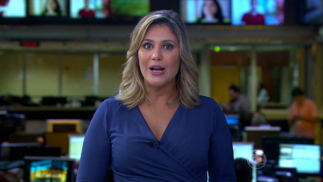 Flavia chegou a substituir ncoras nos telejornais e apresentar o Jornal Hoje aos sbados. Foto: TV Globo/Reproduo