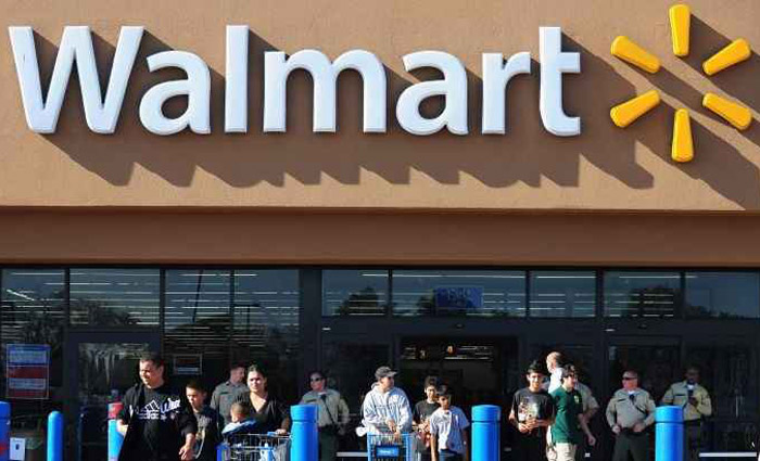 Walmart fecha mais cinco lojas e demite na área administrativa