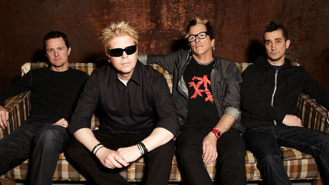 Em 2013, o Palco Sunset ficou pequeno para os fs de Offspring. Foto: Columbia Records/Divulgao