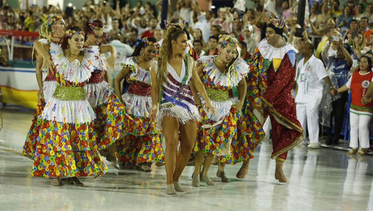 Grande Rio causou frisson com enredo em homenagem a cantora baiana Ivete Sangalo na Marqus de Sapuca (Divulgao/facebook.com/ivetesangalo)
