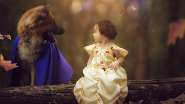 Ensaio com a pequena Rafaella e o cachorro Thor foi inspirado no filme A Bela e a Fera. Fotos: Vivian Rodrigues/Divulgao