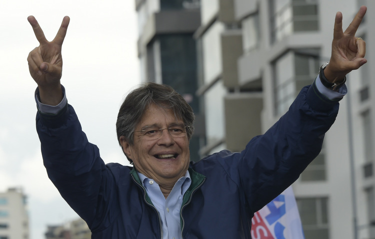 Enquanto o ex-banqueiro Guillermo Lasso atingiu cerca de 28,1% dos eleitores (Rodrigo Buendia / AFP / Divulgao)