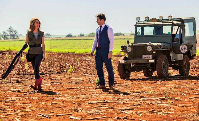 Camila Morgado e Murilo Bencio so um casal em p de guerra. Foto: Divulgao/Warner Bros.