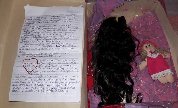 Alm da mecha, a menina tambm escreveu uma cartinha  mo e comprou uma boneca. Foto: Cortesia