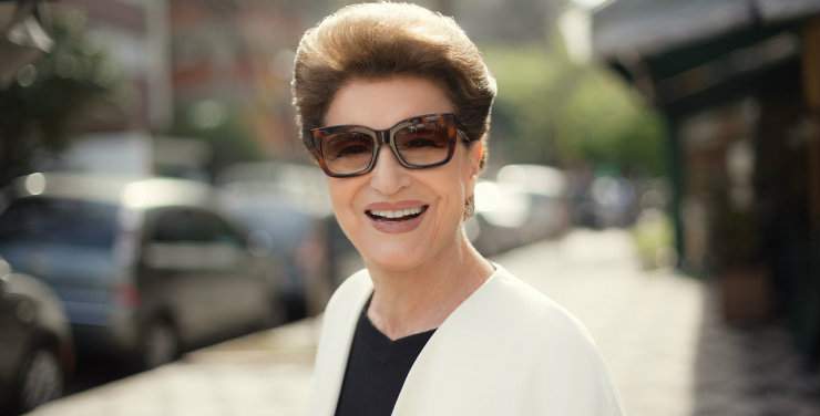 Costanza dará dicas de estilo pessoal e moda, autografando o livro O Essencial, originalmente lançado em 2013. Foto: blogconsuelo.com/Reprodução da internet Costanza dará dicas de estilo pessoal e moda, autografando o livro O Essencial, originalmente lançado em 2013. Foto: blogconsuelo.com/Reprodução da internet