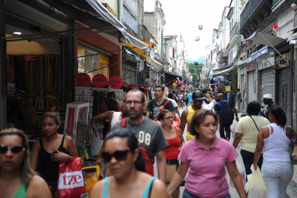 Em 2015 foram fechadas cerca de 8 mil lojas em todo o Estado. Foto: Agncia Brasil/Arquivo 