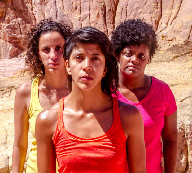 Iara Campos (centro), Juliana Montenegro ( esq.) e Andrea Rosa ( dir) compem o elenco de 'Machuca'. Crdito: Bella Valle/Divulgao