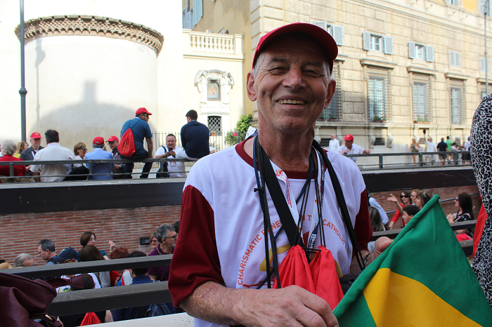 " uma emoo muito grande, que a gente nunca teve na vida e nunca sentiu", disse Celso Viccari - Foto: Alice de Souza (" uma emoo muito grande, que a gente nunca teve na vida e nunca sentiu", disse Celso Viccari - Foto: Alice de Souza)