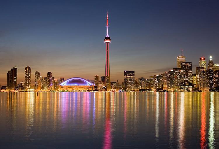 Toronto  a cidade canadense mais procurada pelos intercambistas brasileiros (foto: Turismo Canad/Divulgao)