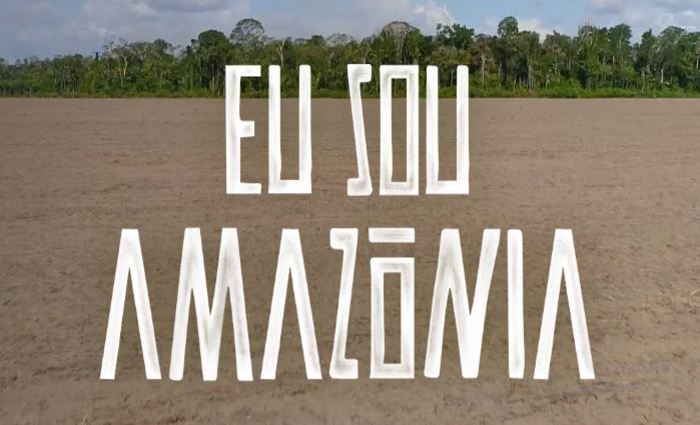 O material, que conta com produes do cineasta brasileiro Fernando Meirelles, e parceria com o Instituto Socioambiental, mostra o papel da floresta na regulao das mudanas climticas e na produo de gua, alimentos e remdios e os desafios e riscos que enfrenta por meio de histrias de quem vive ali. Foto: Google Earth/Reproduo (O material, que conta com produes do cineasta brasileiro Fernando Meirelles, e parceria com o Instituto Socioambiental, mostra o papel da floresta na regulao das mudanas climticas e na produo de gua, alimentos e remdios e os desafios e riscos que enfrenta por meio de histrias de quem vive ali. Foto: Google Earth/Reproduo)