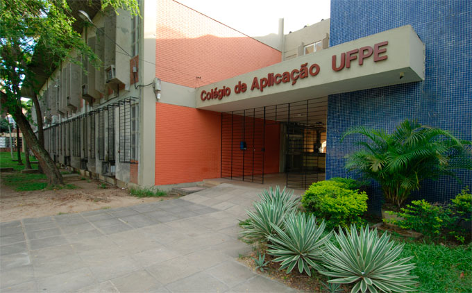 Comeam inscries para o Colgio de Aplicao da UFPE. Foto: Alexandre Gondim/ DP/Arquivo