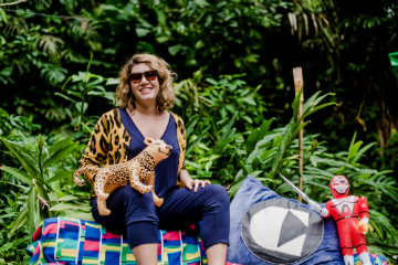 Carol, fundadora d'O Cluster, vê a moda e todos os segmentos de economia criativa como ferramentas de empoderamento feminino. Foto: Eduardo Magalhães/Divulgação Carol, fundadora d'O Cluster, vê a moda e todos os segmentos de economia criativa como ferramentas de empoderamento feminino. Foto: Eduardo Magalhães/Divulgação