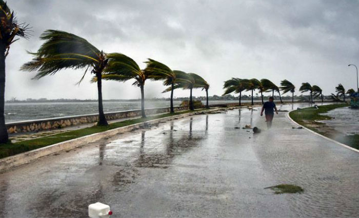 Na categoria 4, Irma atinge Florida Keys. Foto: Adalberto Roque/AFP