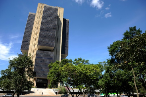 O Banco Central voltou a defender que o atual cenrio econmico exige a adoo de juros reais "estimulativos" em patamar abaixo do estrutural. Foto: PEDRO LADEIRA/AFP