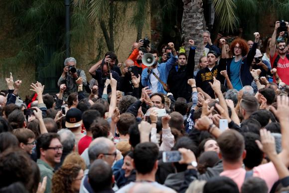 Referendo na Catalunha foi marcado por confrontos e centenas de feridos. Foto: Yves Herman - ABR/Reuters (Referendo na Catalunha foi marcado por confrontos e centenas de feridos. Foto: Yves Herman - ABR/Reuters)