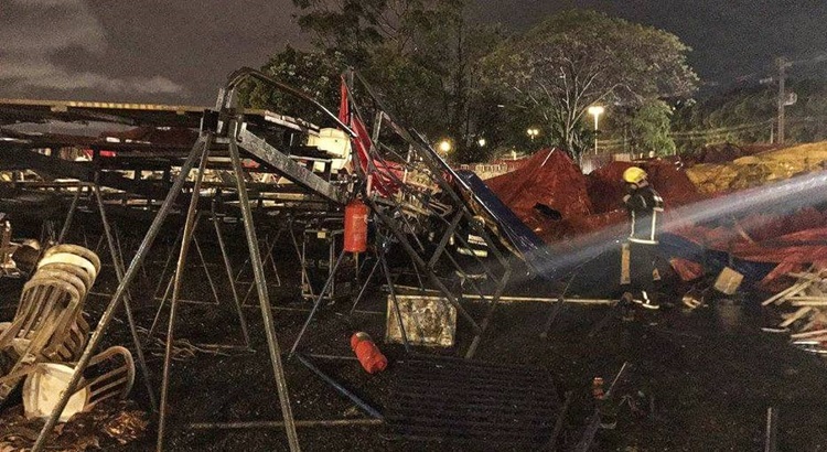 Estrutura de circo que fazia apresentao desabou na zona sul de Porto Alegre. Foto: Divulgao/Prefeitura Municipal de Porto Alegre