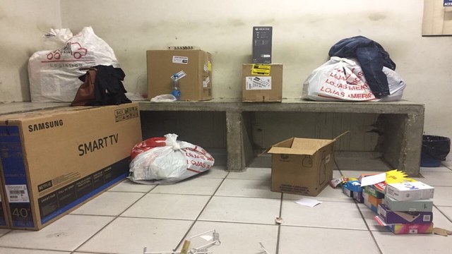 Todas as mercadorias roubadas foram recuperadas. Foto: PM-PE/Divulgao