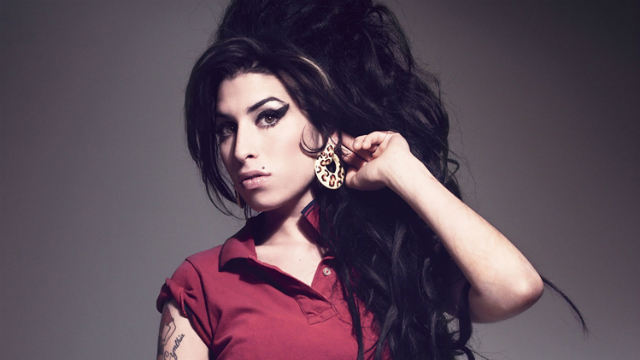 Amy Winehouse pode ganhar um espetculo teatral. Foto: Facebook/Reproduo