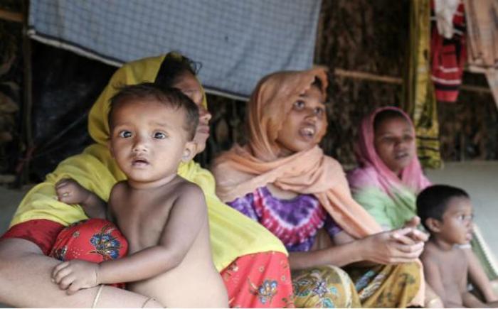 Famlias rohingyas no acampamento improvisado de Balukhali, em Cox's Bazar, Bangladesh. 
Foto: Anthony Burke/ONU (Famlias rohingyas no acampamento improvisado de Balukhali, em Cox's Bazar, Bangladesh. 
Foto: Anthony Burke/ONU)