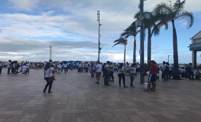 Alunos realizaram manifestaes culturais como flash mob e Maracatu no encerramento do evento - Foto: Rodrigo Carvalho/Esp.DP