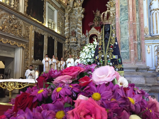 Homenagem ao padre aconteceu no dia de Nossa Senhora Aparecida. Foto: Anamaria Nascimento/DP.