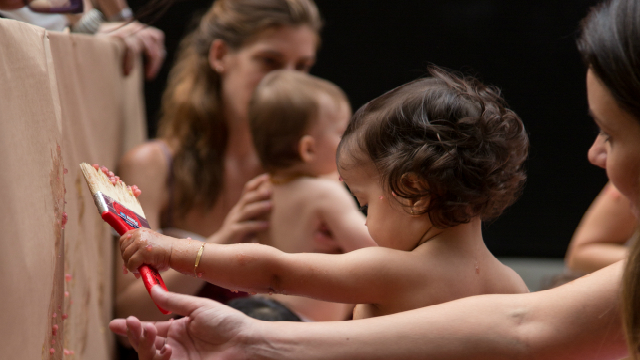Atividades incluiro bebs em experincias artsticas. Foto: Assessoria/Divulgao