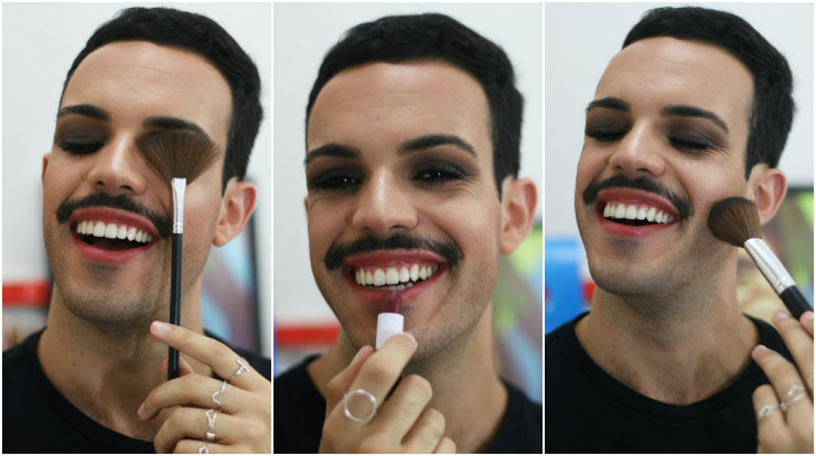O jovem foi "construindo" seu arsenal de maquiagem por conta própria: "O primeiro produto foi uma base líquida da marca Quem Disse, Berenice?, com cobertura bem leve", ele recorda. Fotos: Gabriel Melo/Esp. DP/DA Press O jovem foi "construindo" seu arsenal de maquiagem por conta própria: "O primeiro produto foi uma base líquida da marca Quem Disse, Berenice?, com cobertura bem leve", ele recorda. Fotos: Gabriel Melo/Esp. DP/DA Press