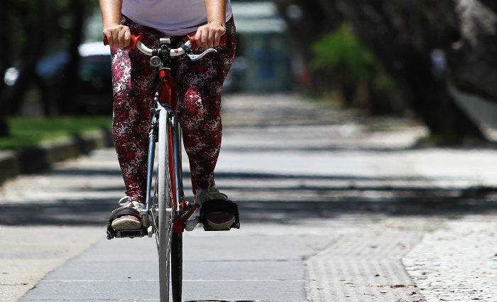 Ciclistas e pedestres podero ser multados. Foto: Paulo Paiva/DP