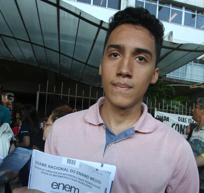 Matheus gostou da prova e espera conseguir a vaga em medicina. Foto: Roberto Ramos/DP