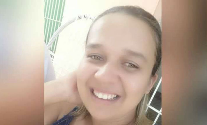 Babá morta em acidente estava grávida de três meses e deixa filha de três anos. Foto: Cortesia Babá morta em acidente estava grávida de três meses e deixa filha de três anos. Foto: Cortesia