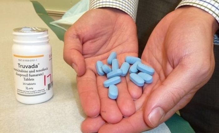 Medicamento que promete barrar contágio pelo vírus será oferecido em postos de saúde a pessoas de grupos vulneráveis que atenderem a pré-requisitos. Foto: Kerry Sheridan/AFP Medicamento que promete barrar contágio pelo vírus será oferecido em postos de saúde a pessoas de grupos vulneráveis que atenderem a pré-requisitos. Foto: Kerry Sheridan/AFP