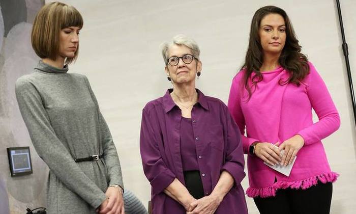 Da esquerda para a direita: Rachel Crooks, Jessica Leeds e Samantha Holvey
(foto: Monica Schipper/Getty Images/AFP )