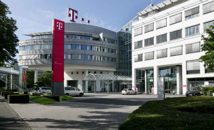 Com 194 milhes de clientes no mundo, o grupo Deutsche Telekom, que atua na rea de telefonia e servios de tecnologia, mantm uma ateno especial para a T-system, brao do grupo que atende a grandes clientes corporativos. Foto: Norbert Ittermann