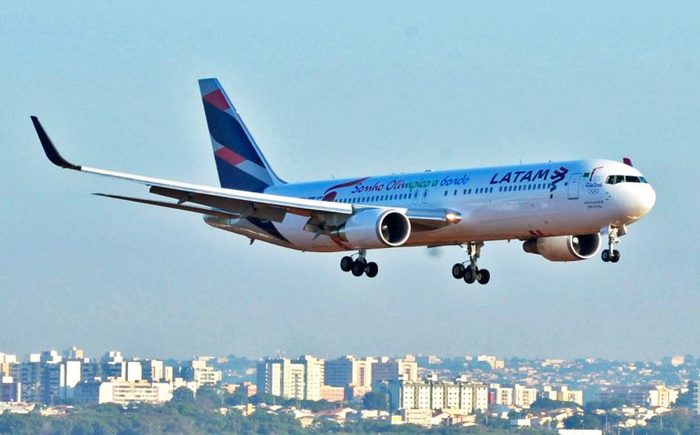 Atualmente s existem voos diretos entre o Aeroporto Internacional do Recife e o Aeroporto de Guarulhos - Foto: Antnio Cruz/Agncia Brasil
