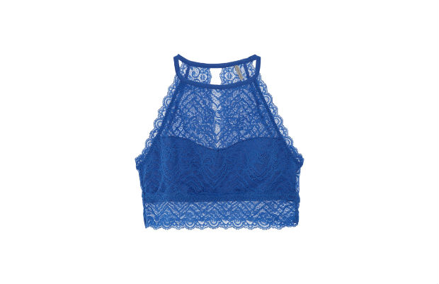 A marca italiana de roupas íntimas oferece diversas opções de calcinhas, sutiãs e bodies em cores vibrantes, a partir de 39 reais. Foto: Intimissimi/Divulgação A marca italiana de roupas íntimas oferece diversas opções de calcinhas, sutiãs e bodies em cores vibrantes, a partir de 39 reais. Foto: Intimissimi/Divulgação