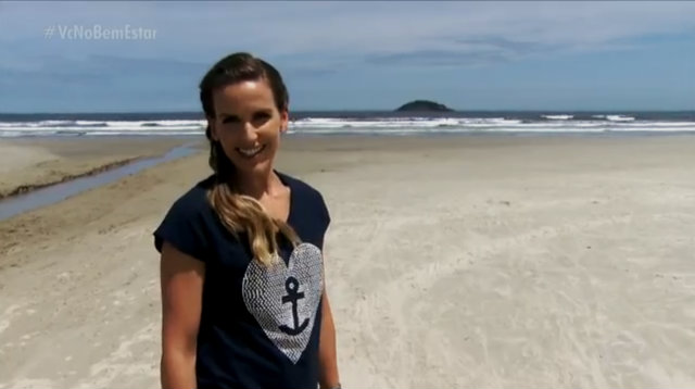 Quadro Entre Nessa Onda mostrar rotina da apresentadora com o surf. Foto: Globo/Reproduo