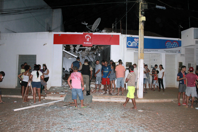 A ltima investida da quadrilha, dia 8 de janeiro deste ano, foi contra um banco privado na cidade de Santa Filomena, em Pernambuco. Foto: Cortesia