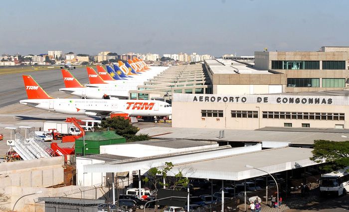 Anac autorizou reajuste de tarifas aeroporturias dos terminais administrados pela Infraero - Foto: Arquivo/Agncia Brasil

