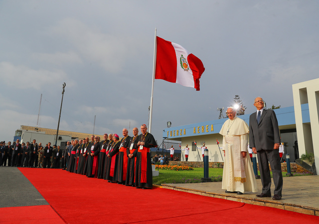 Chegada do Papa Francisco ao Peru. Foro: Presidncia do Peru/Divulgao